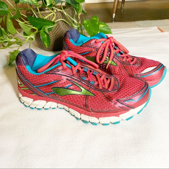 brooks rainbow running shoes